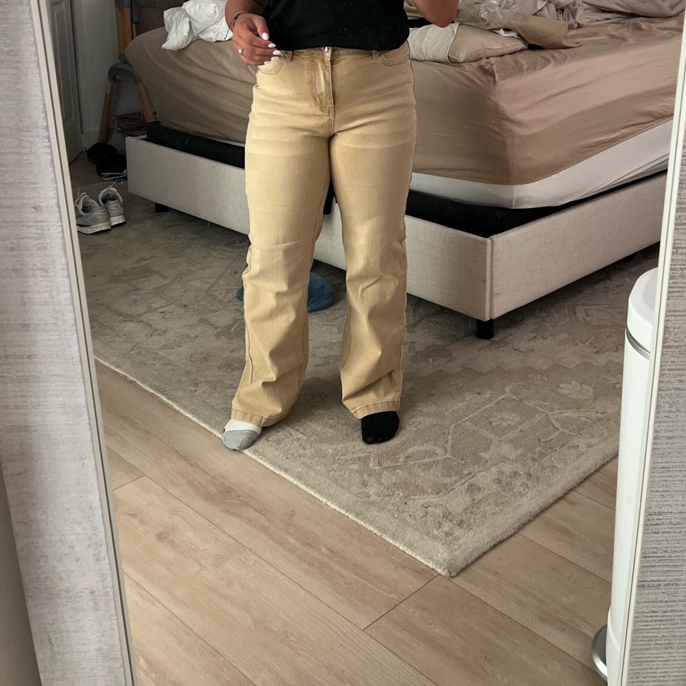 Women's Tan Jeans